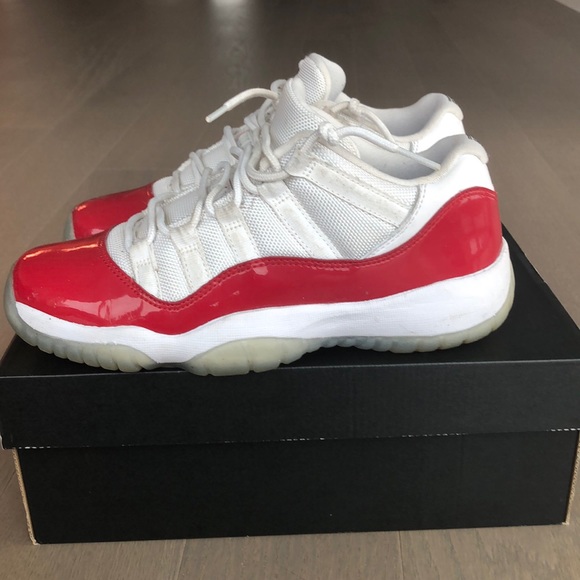 Cherry Red Air Jordan 11 low - Picture 3 of 5